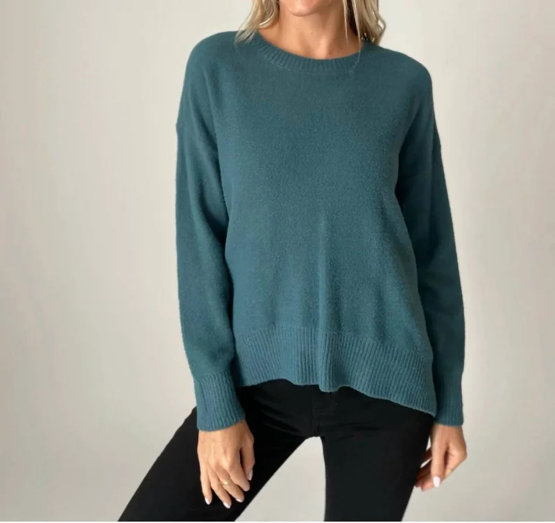 Crew Neck Sweater In Teal