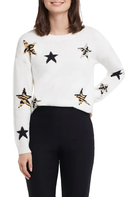 Long Sleeve Crew Neck Sweater With Intarsia Stars In Cream