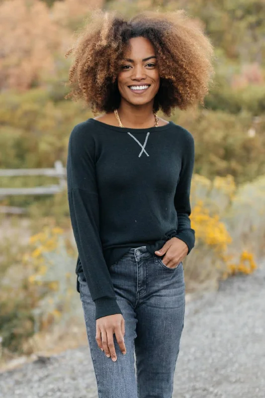 Sadie's Simple Sweater In Black